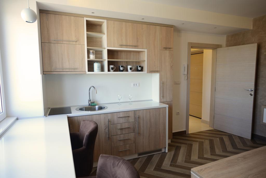 Ferienwohnung In The Heart Of Belgrad Exterior foto